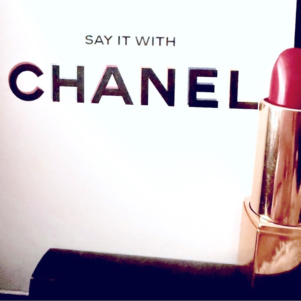 CHANEL Rouge Allure Intense Lipstick -kisses 💋Previeuses  114